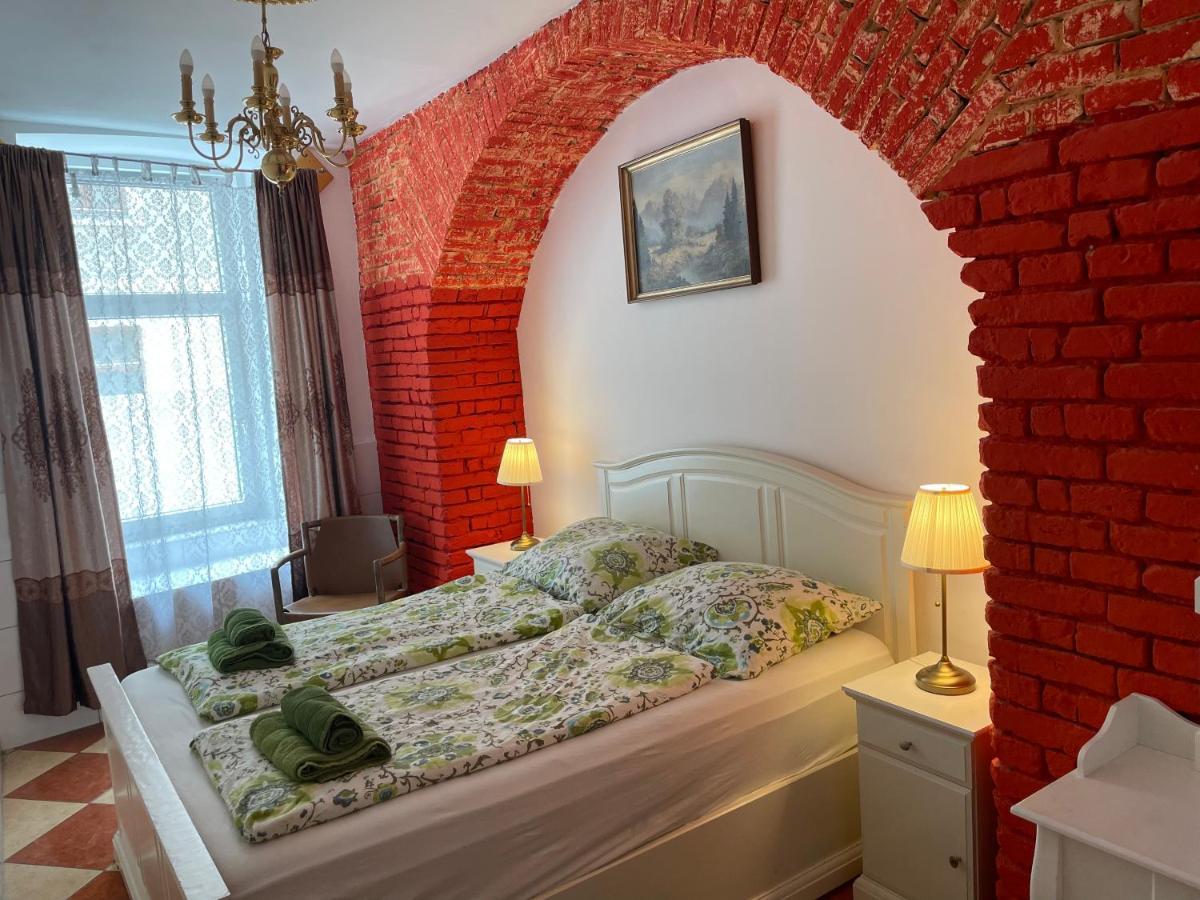 Viktoria Hostel Виена Екстериор снимка