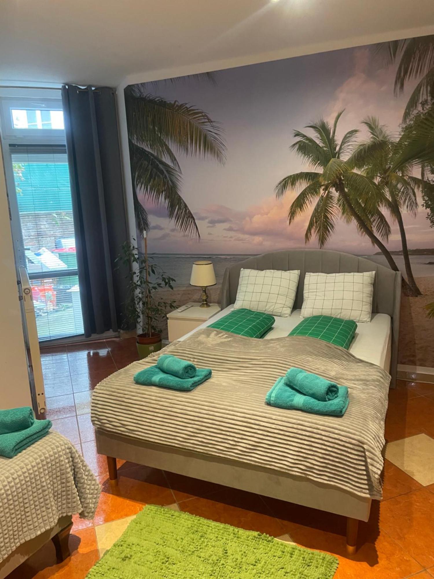 Viktoria Hostel Виена Екстериор снимка