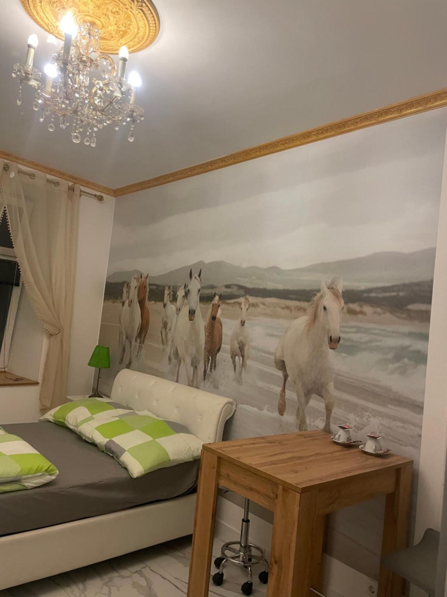Viktoria Hostel Виена Екстериор снимка