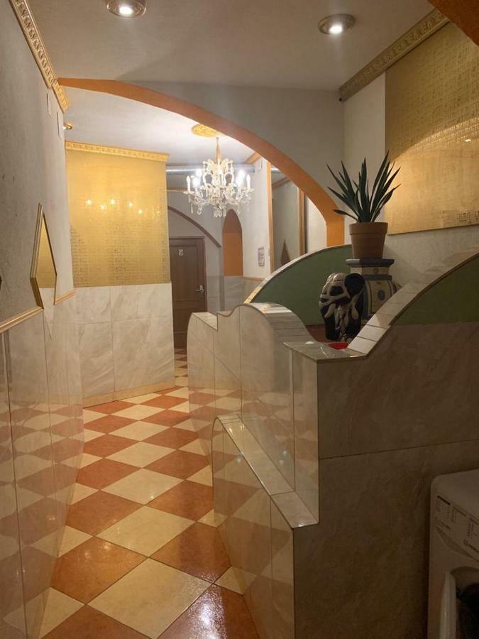 Viktoria Hostel Виена Екстериор снимка