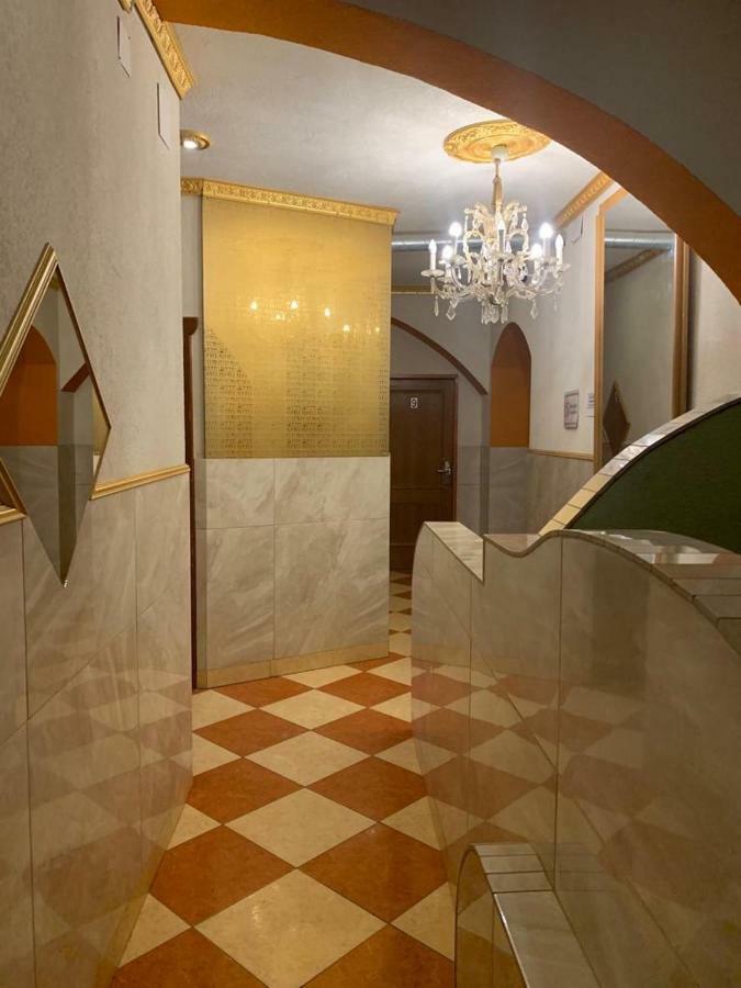 Viktoria Hostel Виена Екстериор снимка