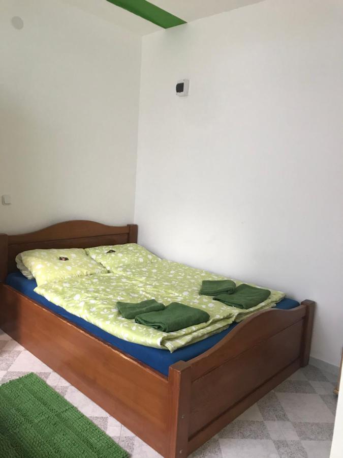Viktoria Hostel Виена Екстериор снимка